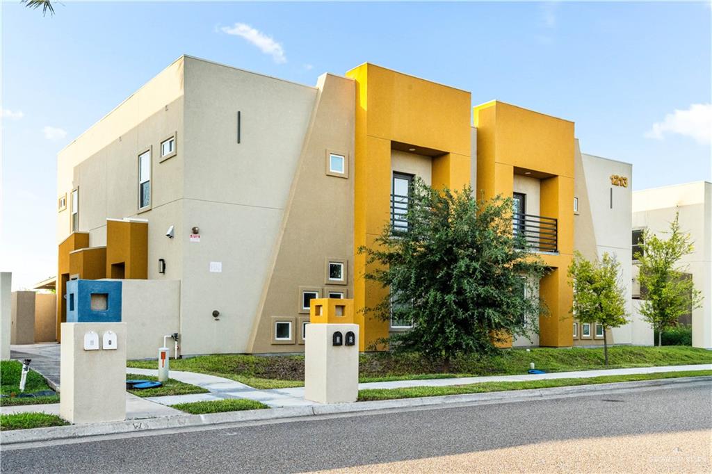 Photo 1 of 1213 Daffodil Avenue #D, McAllen