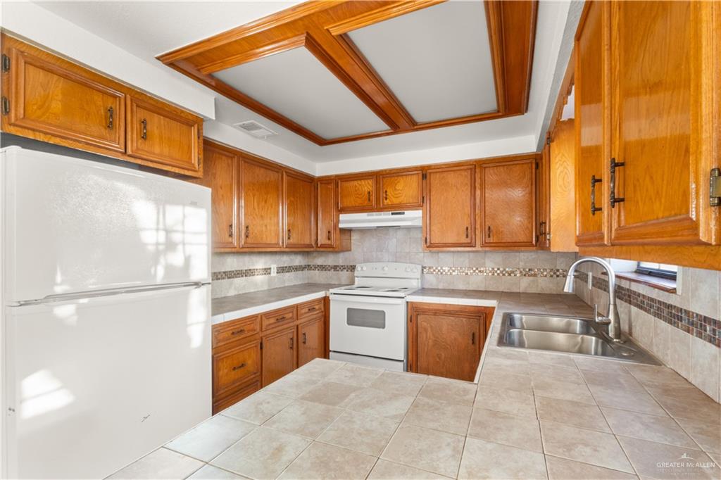 Photo 9 of 1115 5th Street