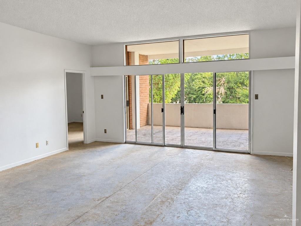 Photo 9 of 600 Wichita Avenue #307