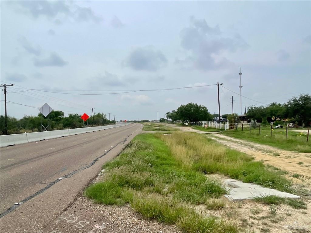 Photo 3 of 2911 US Highway 83 Highway