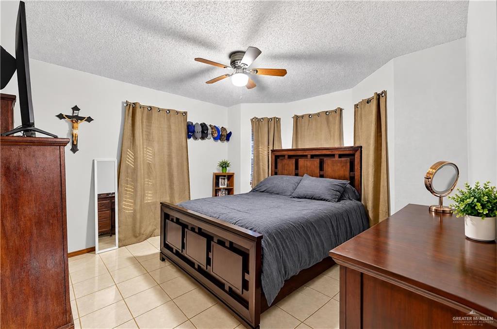 Photo 7 of 8005 Estrella Street