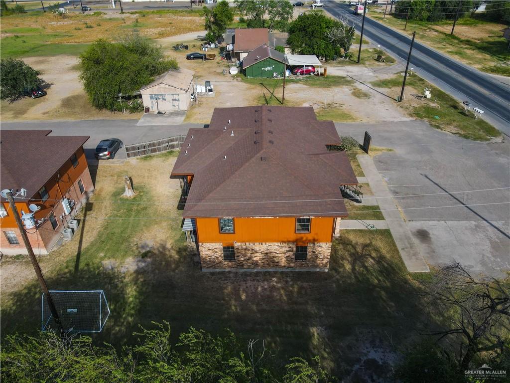 Photo 10 of 2215 Main Avenue