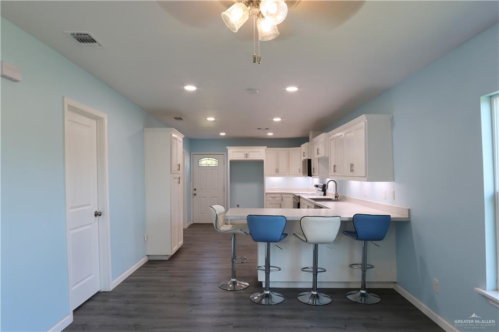 Photo 6 of 1007 Colorado Avenue