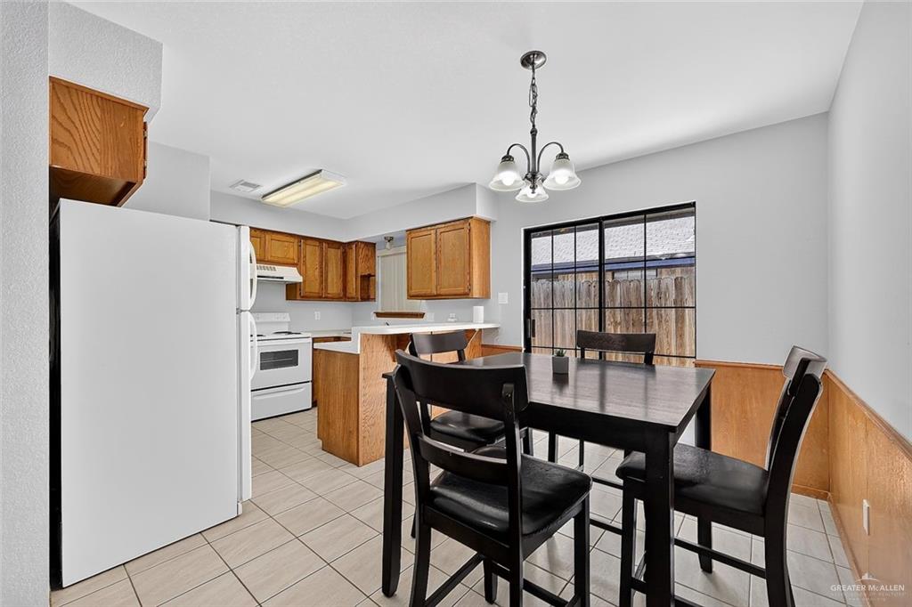 Photo 4 of 1604 Avocet Avenue #B