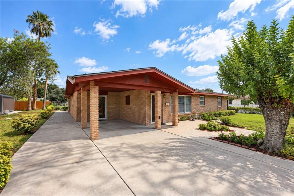 Photo 1 of 800 Louisiana Avenue, Weslaco