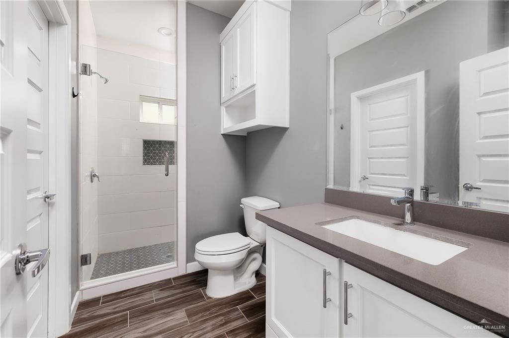 Photo 11 of 305 Lauryn Drive