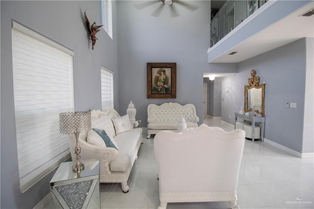 Photo 7 of 1705 Madero Drive
