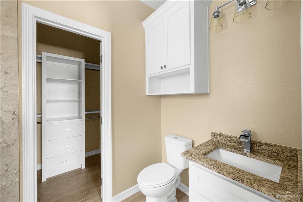 Photo 15 of 1019 Garfield Avenue