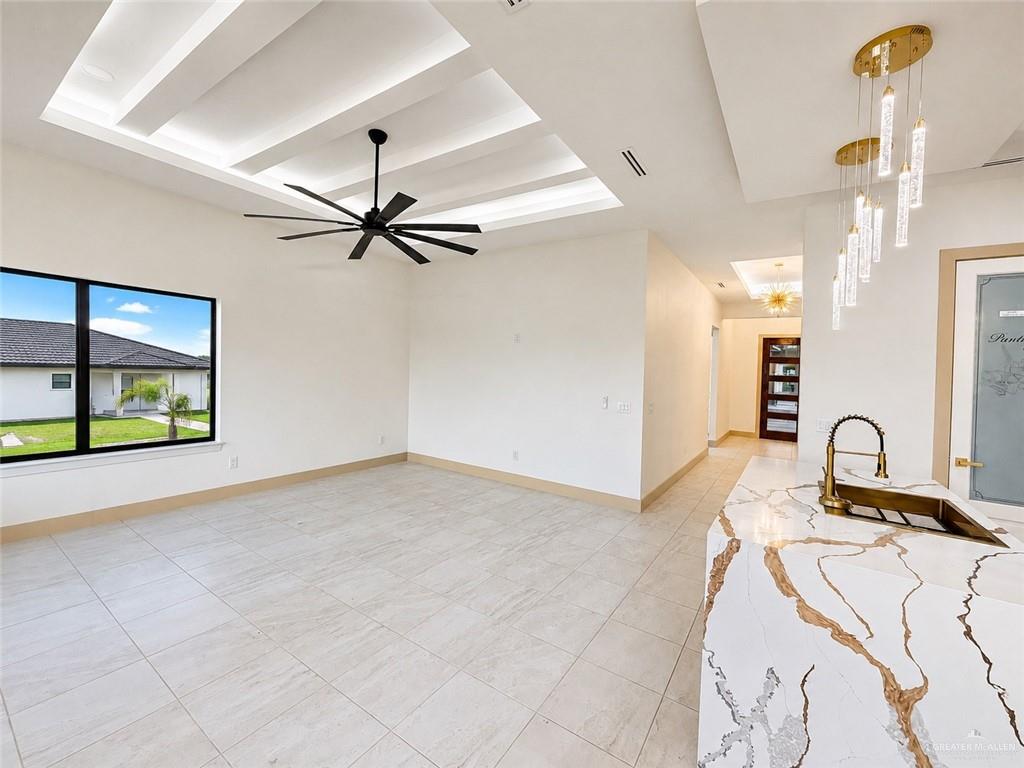 Photo 11 of 3005 Sabinal Avenue