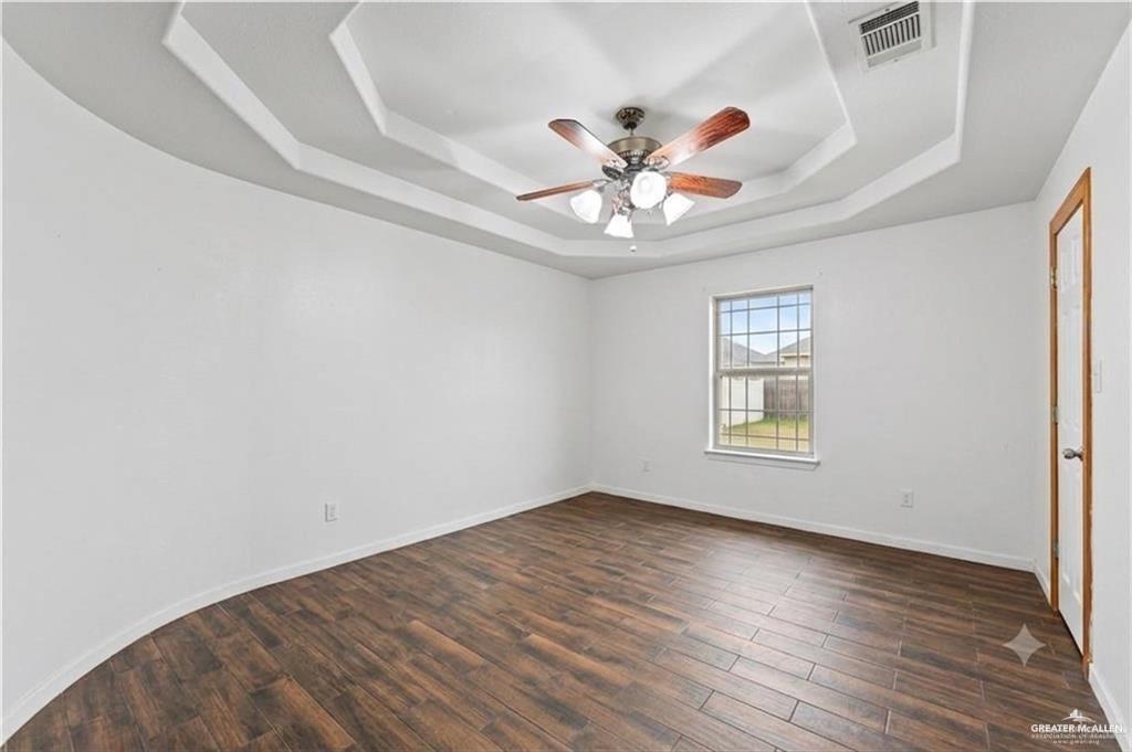 Photo 15 of 315 Los Cerritos Circle
