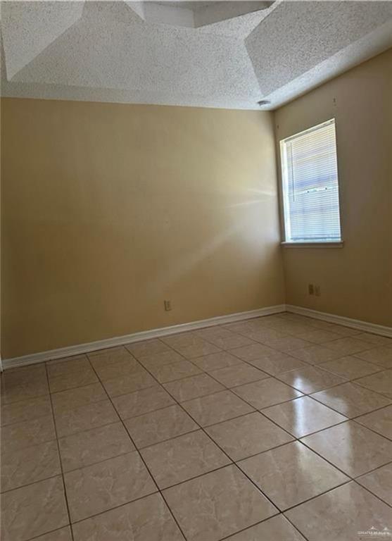 Photo 17 of 3020 Floresta Street