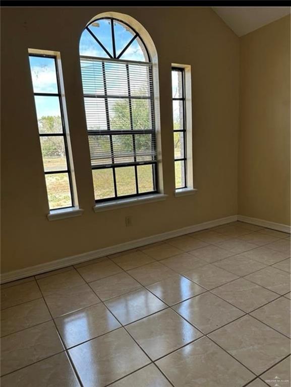Photo 19 of 3020 Floresta Street
