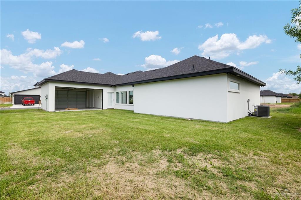 Photo 16 of 2907 Dhalia Drive
