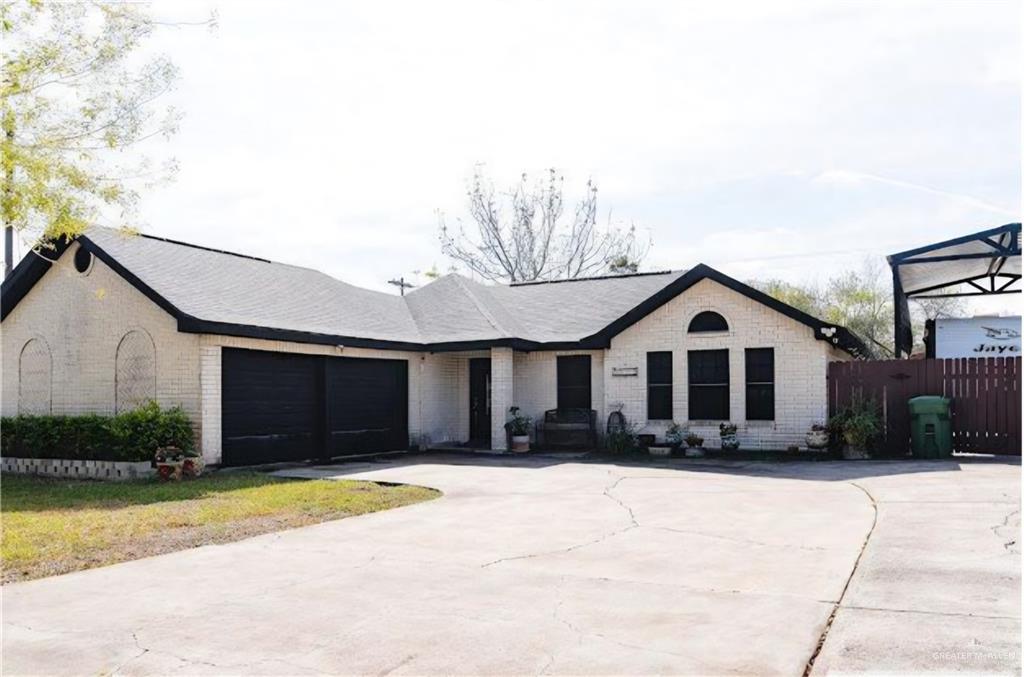 Photo 1 of 32332 Fm 2893 Street, Los Fresnos