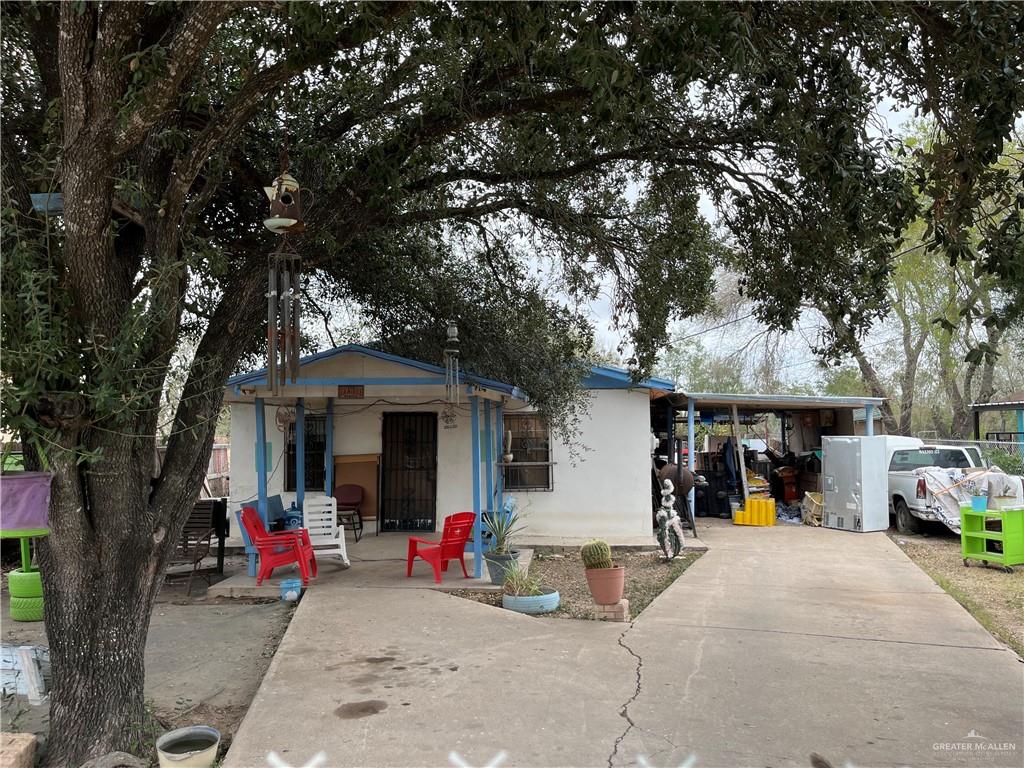 Photo 1 of 202 San Angelo Drive, Alamo