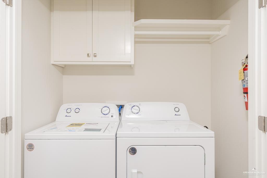 Photo 11 of 1040 English Avenue #4