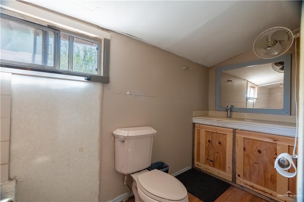 Photo 13 of 7005 San Isidro Street