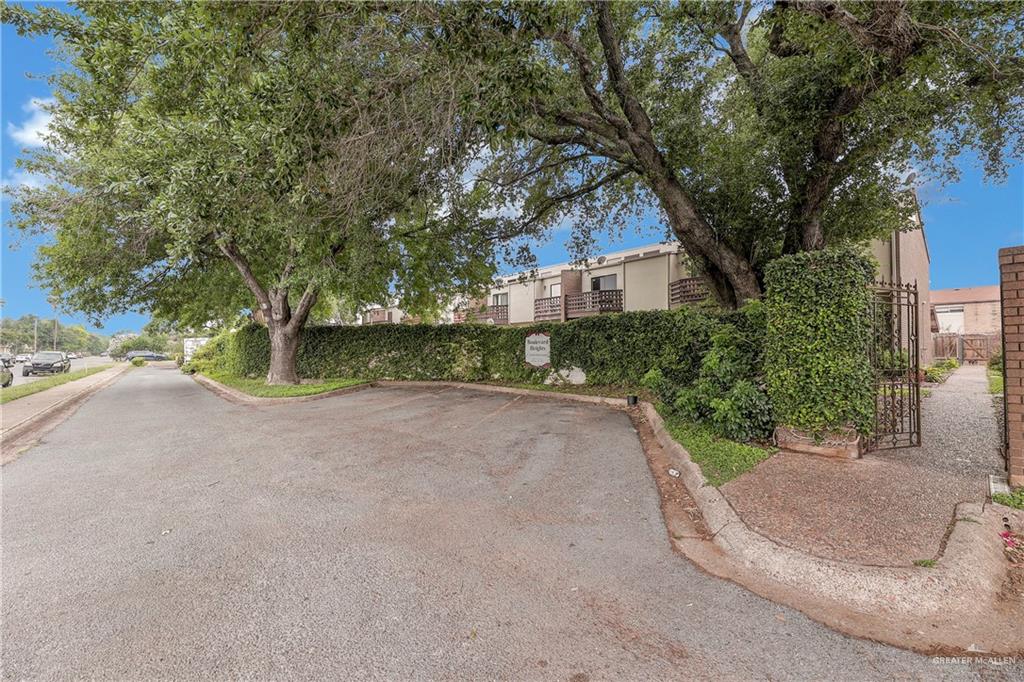 Photo 1 of 1405 15th Street #B-16, McAllen