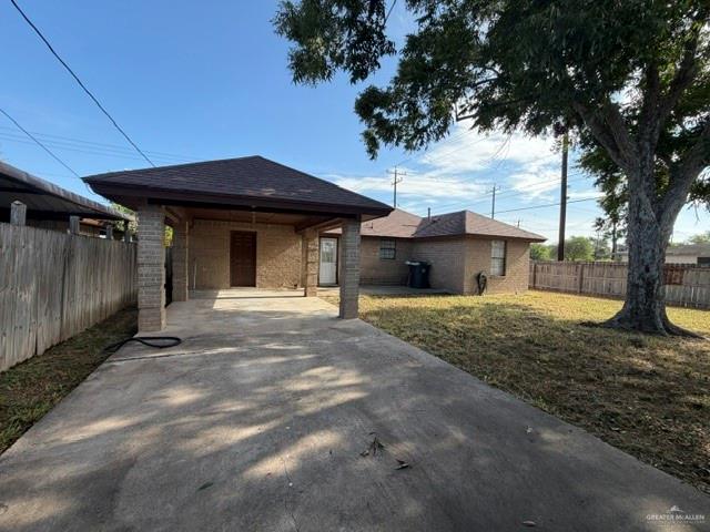 Photo 9 of 1301 Duranta Avenue