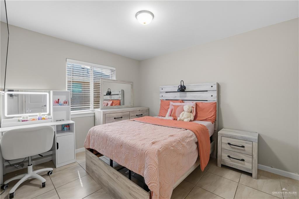 Photo 10 of 2508 Del Oro Drive