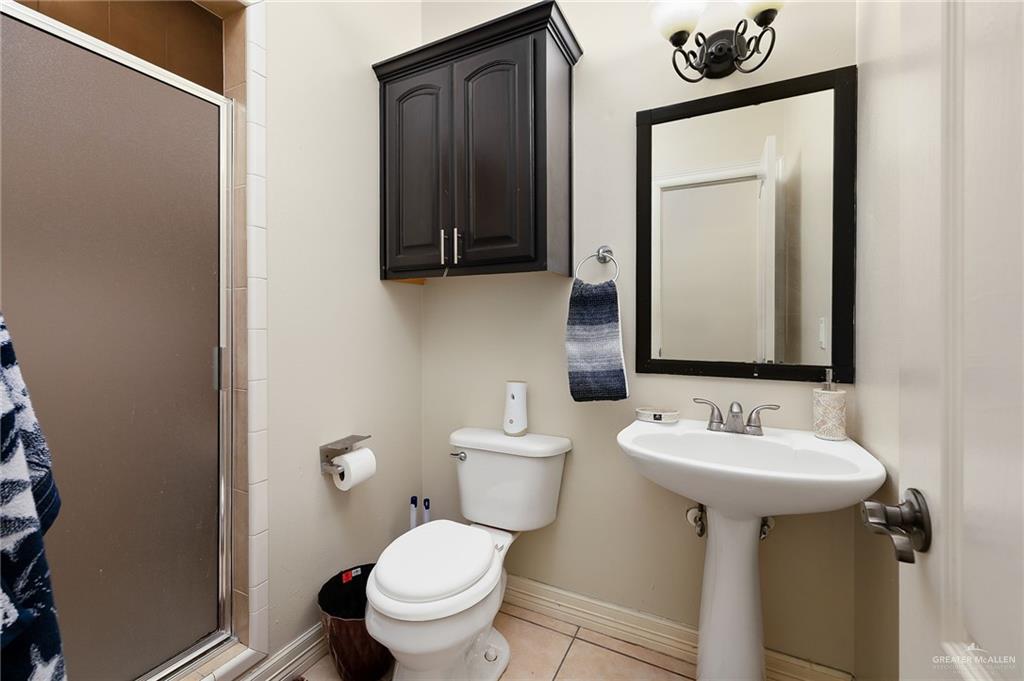 Photo 10 of 1406 La Ciniega Drive