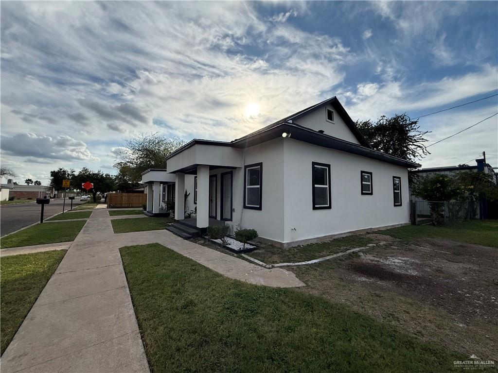Photo 4 of 212 11th Street