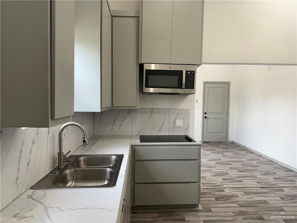 Photo 5 of 212 11th Street