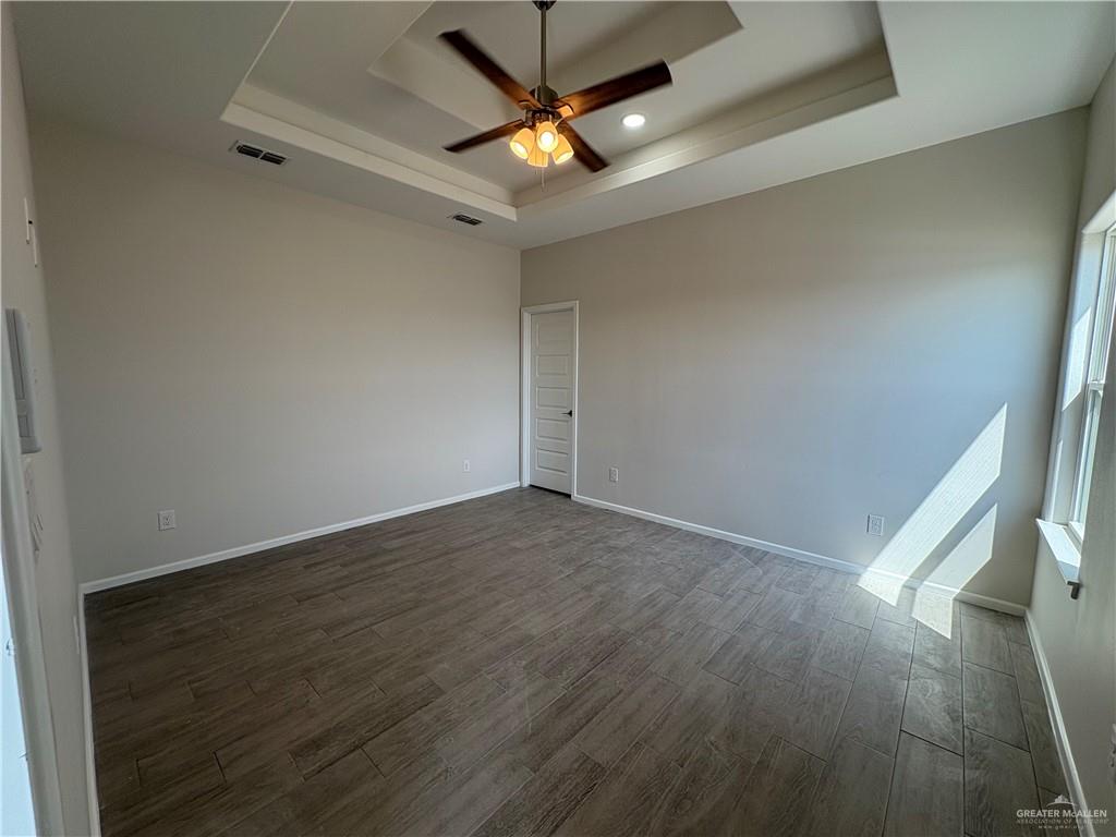 Photo 9 of 1602 Arden Street