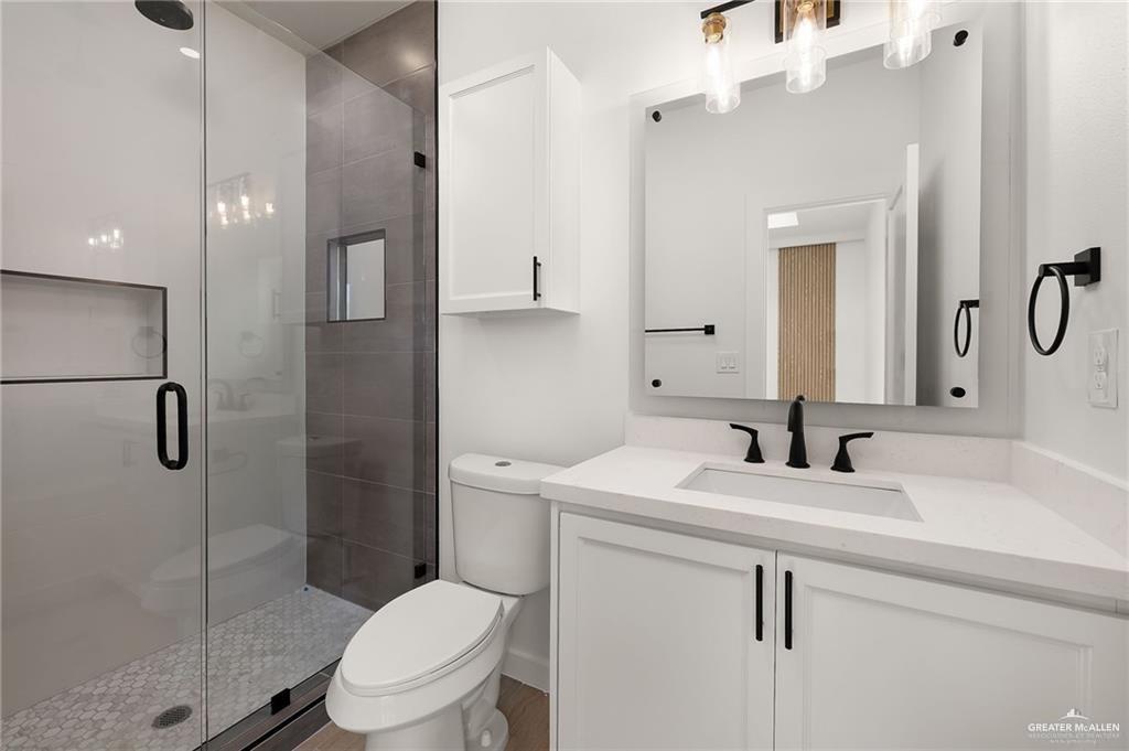 Photo 17 of 2901 Estevan Street #4