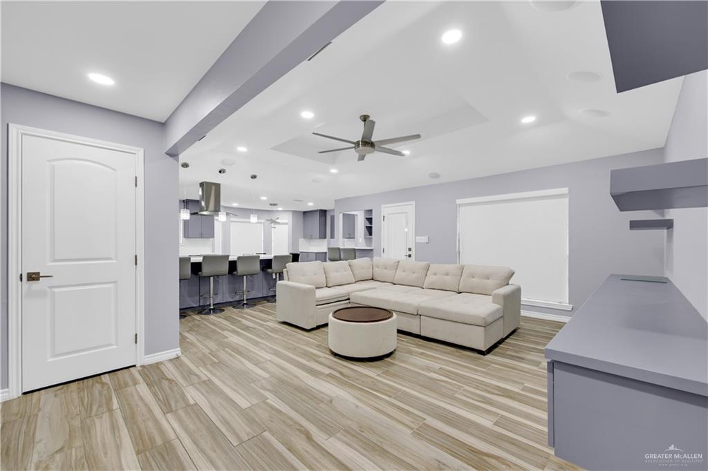 Photo 11 of 3005 Heron Avenue