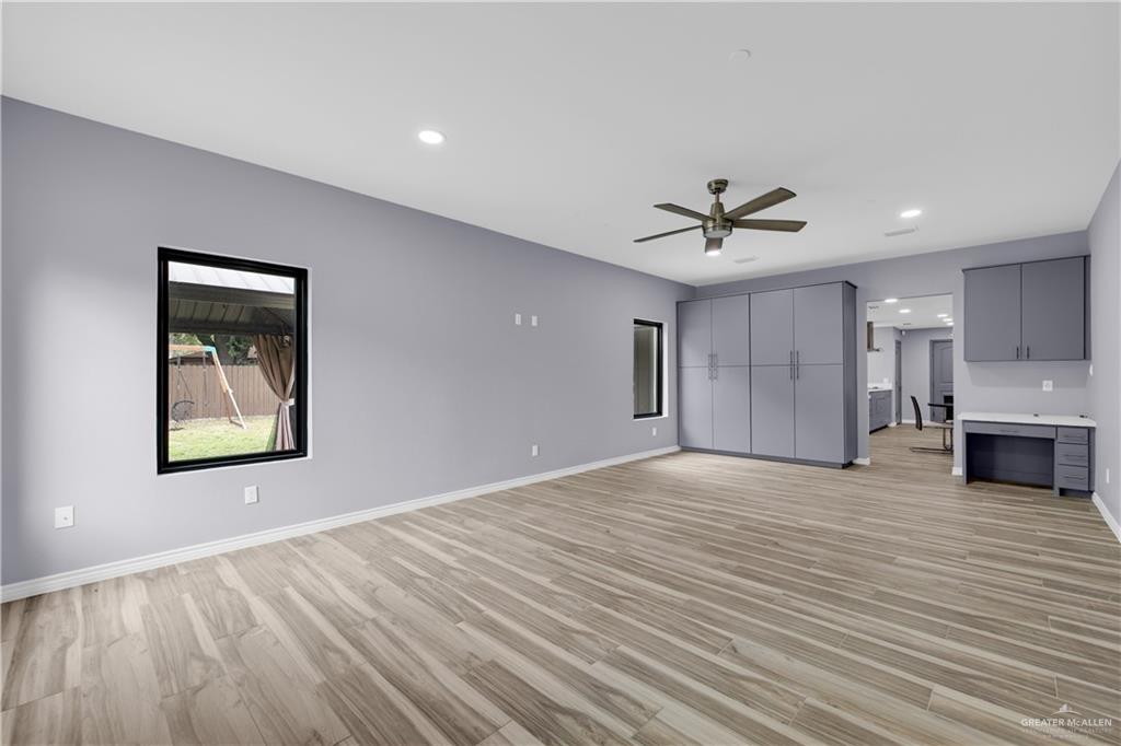 Photo 18 of 3005 Heron Avenue