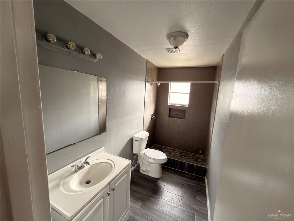 Photo 3 of 310 Saint Marie Street