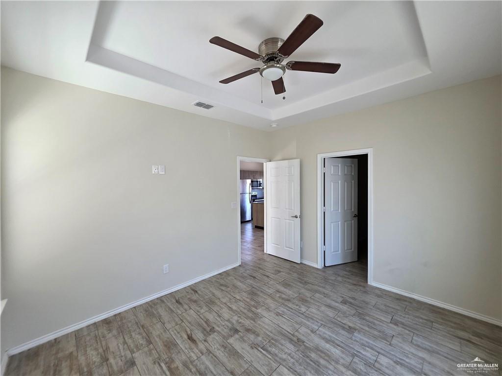 Photo 9 of 5005 Hiawatha Drive #3