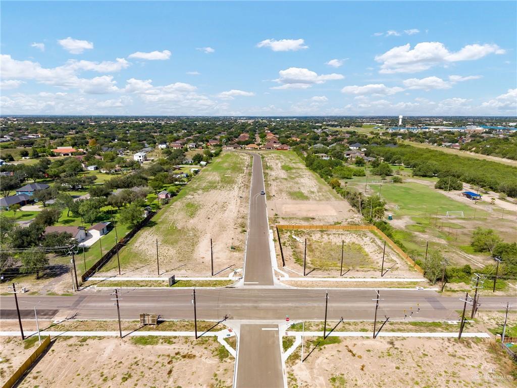 Photo 5 of 1115 Las Brisas Drive