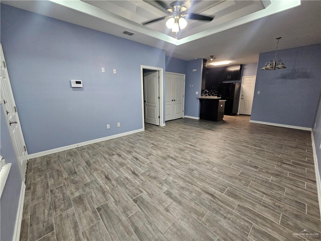 Photo 4 of 4012 Hawthorne Avenue #3