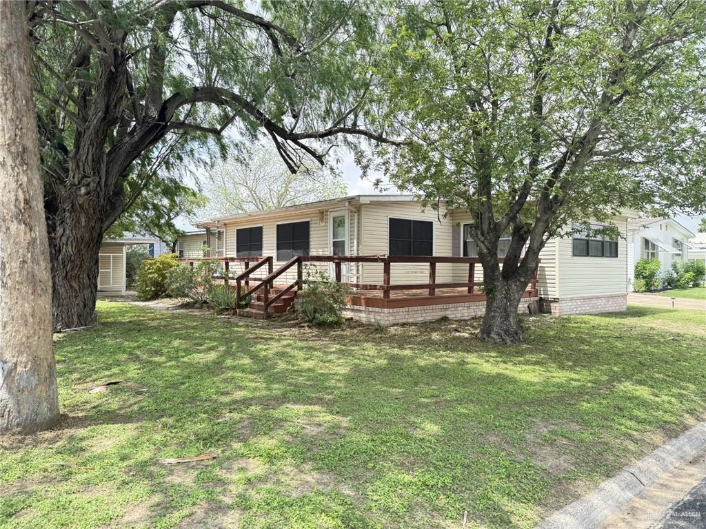 Photo 4 of 4901 Carnation Avenue