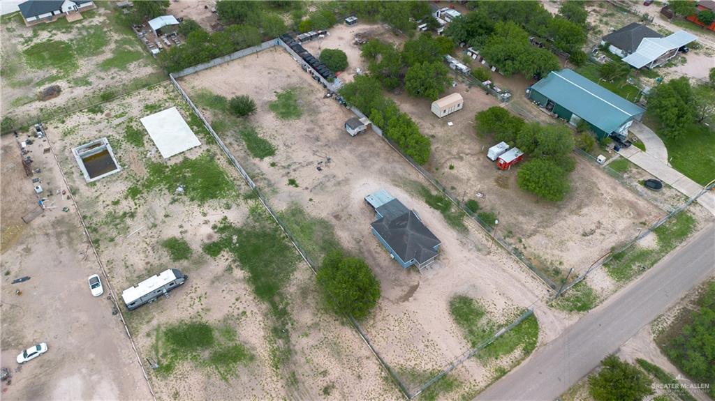 Photo 4 of 38618 Circle 6th Street South