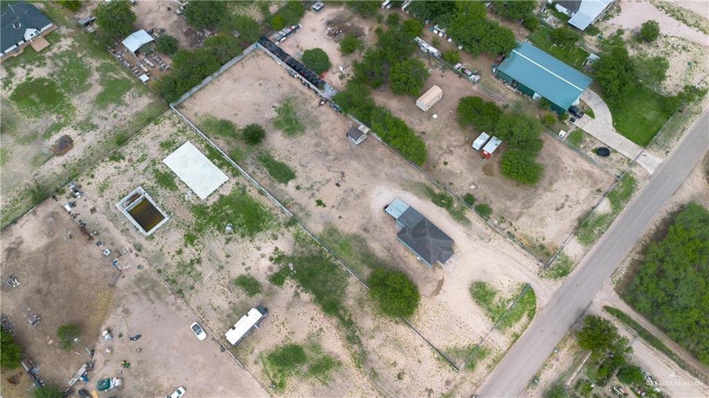 Photo 6 of 38618 Circle 6th Street South