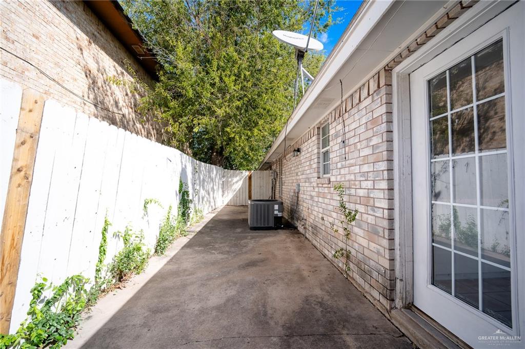Photo 17 of 2909 Whitewing Avenue