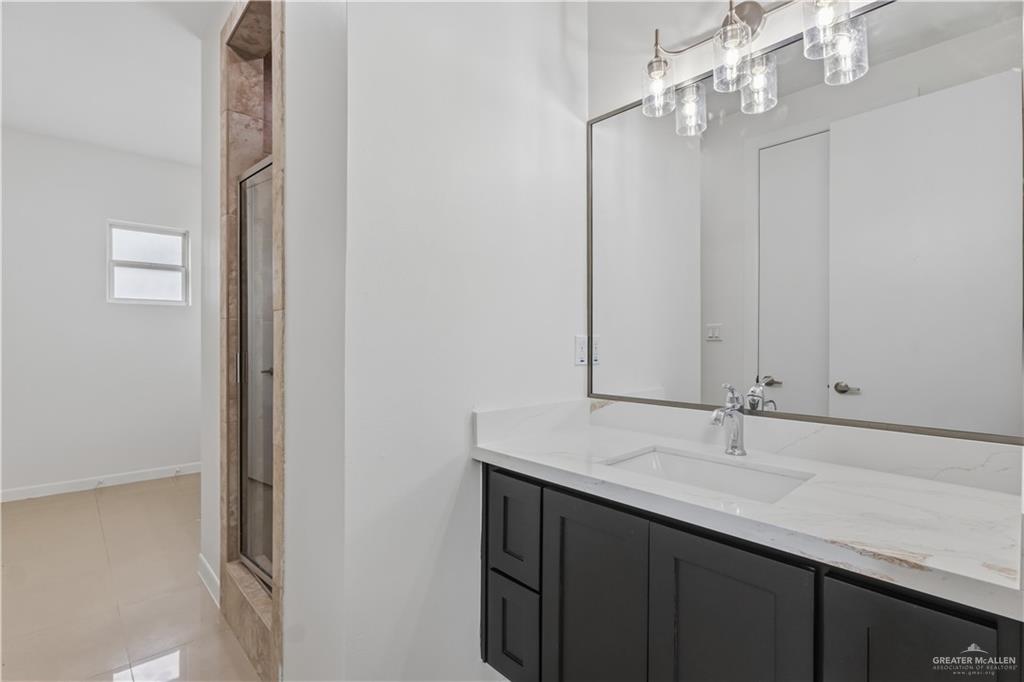 Photo 14 of 2021 Rice Avenue