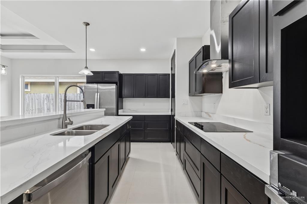 Photo 5 of 2021 Rice Avenue