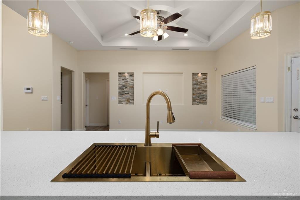 Photo 10 of 5001 Aguajito Street