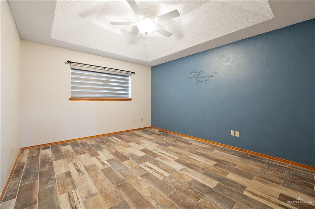 Photo 14 of 1902 Tyler Street