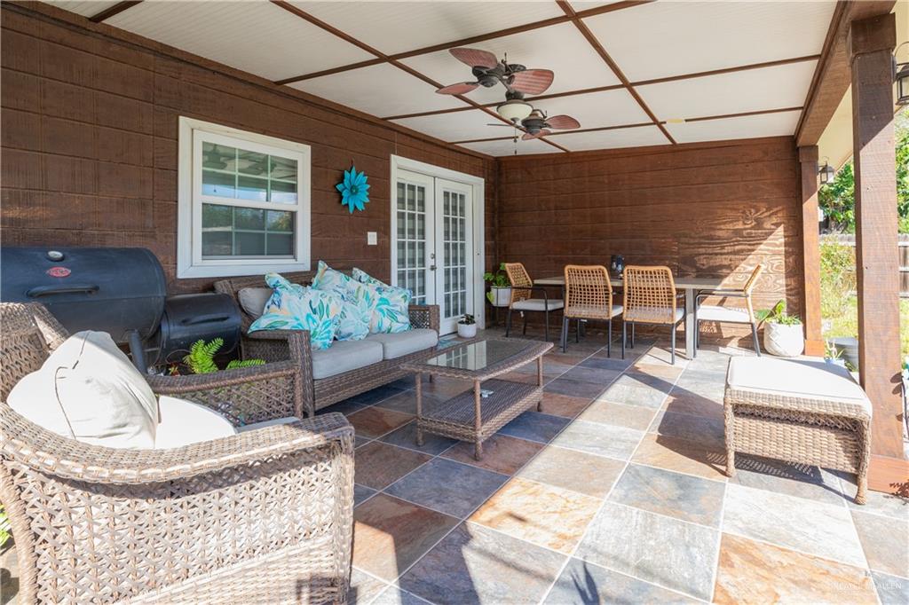 Photo 17 of 131 Hibiscus Avenue