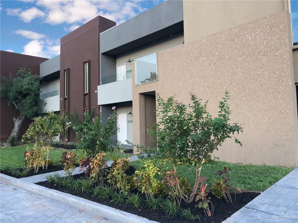 Photo 8 of 305 Palm Shores Boulevard #201A