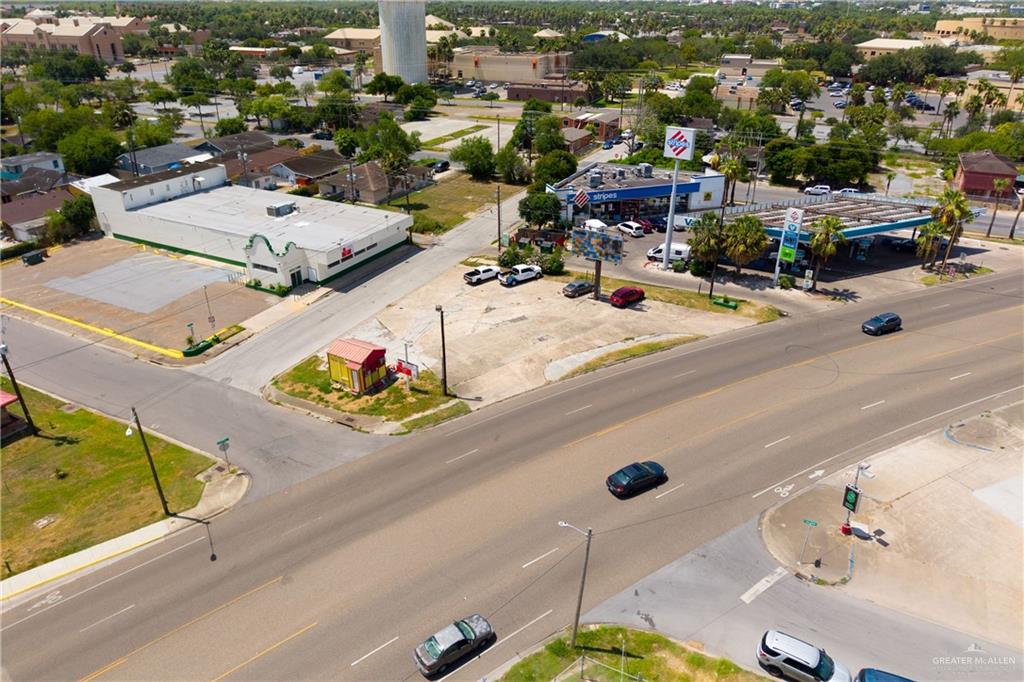 Photo 45 of 1800 Van Buren Street