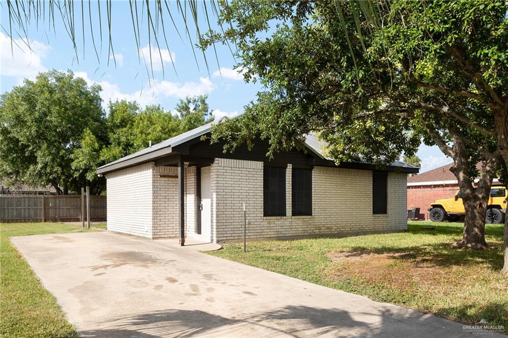 Photo 1 of 3900 Gabriella Drive, Weslaco