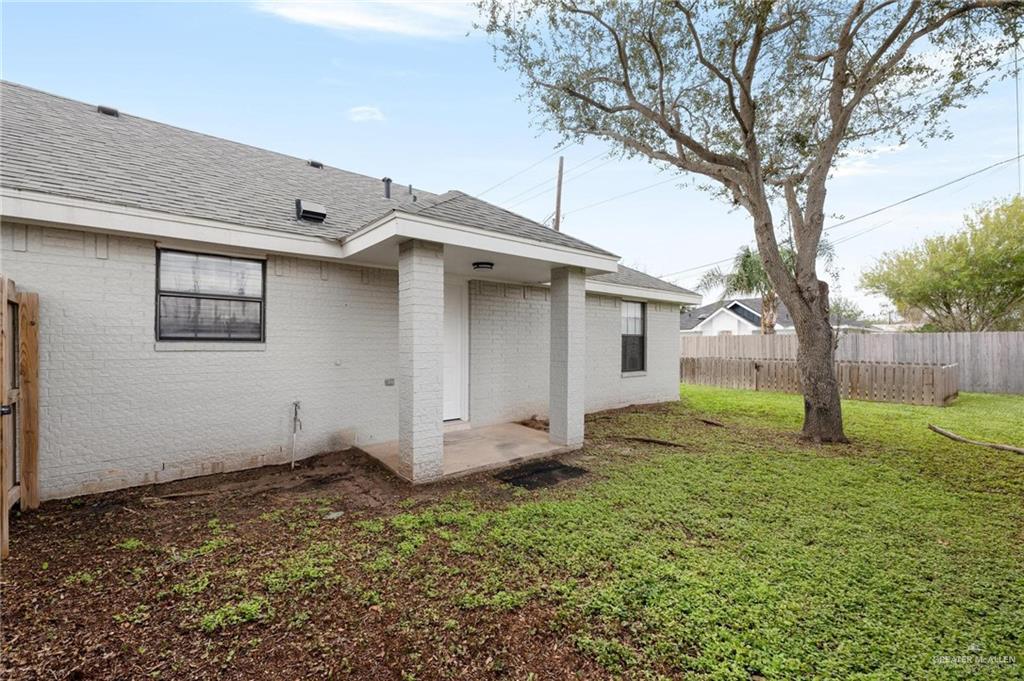 Photo 14 of 3505 Amando Street #3