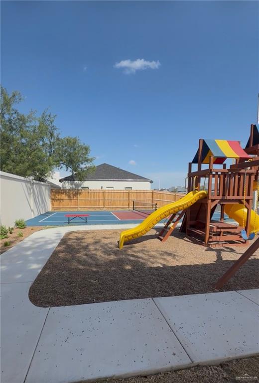Photo 30 of 4213 Hummingbird Avenue #90