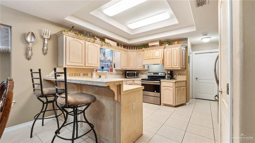Photo 10 of 2304 48th Street
